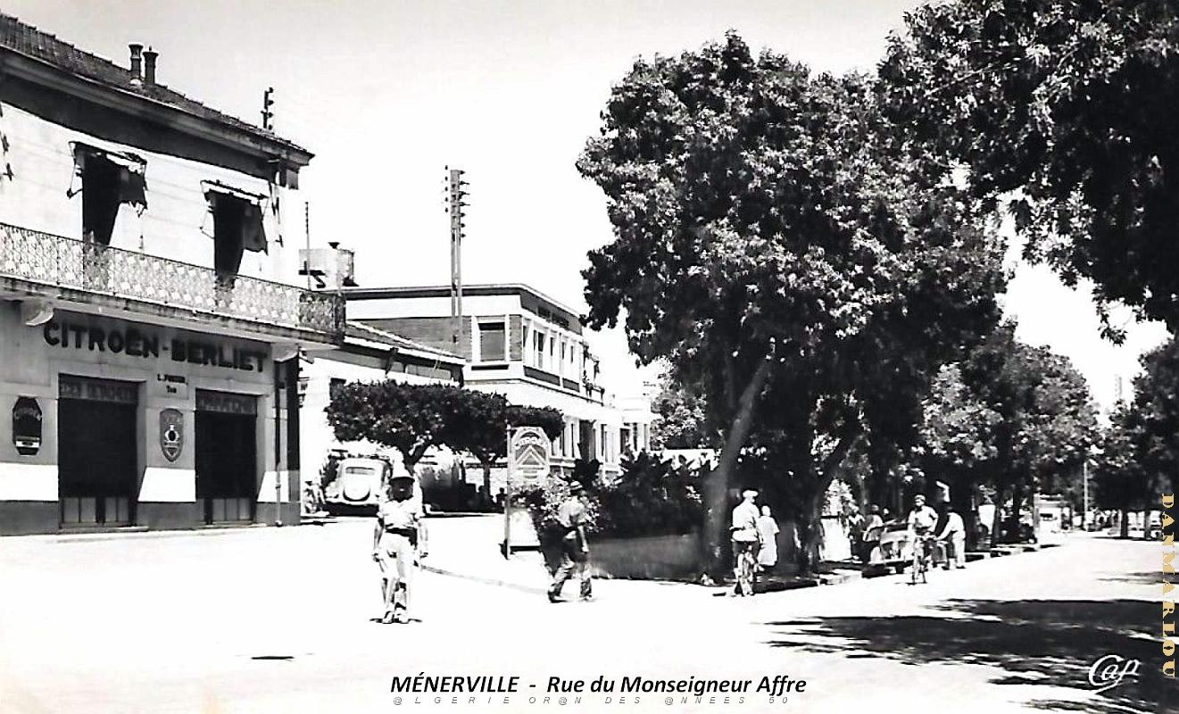 3013- Menerville - Rue Monseigneur Affre.jpg